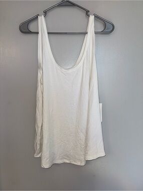 NWT Women’s a new day Tank